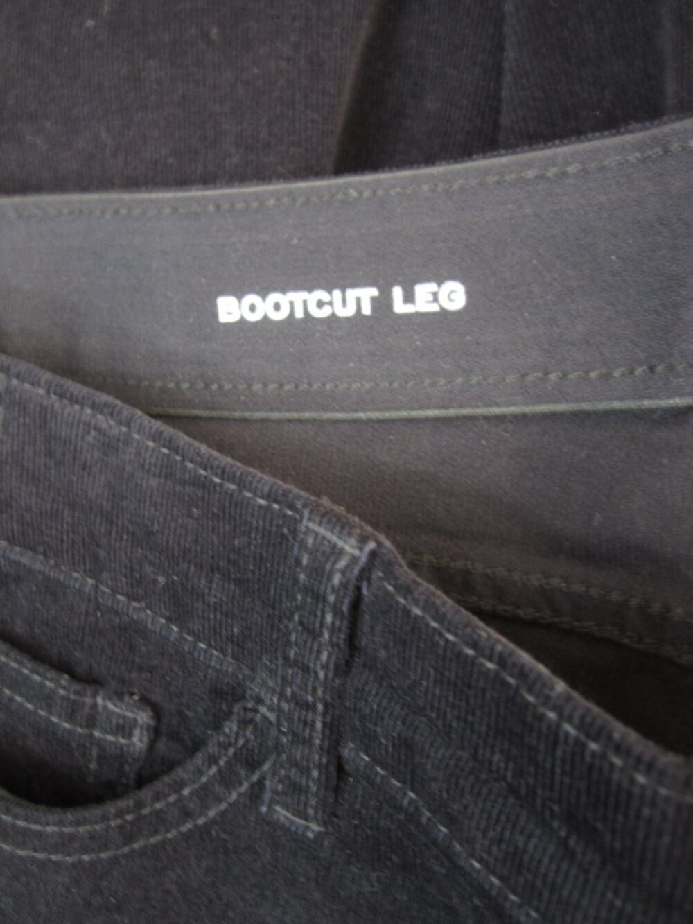 St. John's Bay Size 14P Short 14PS NEW Black Corduroy Pants Jeans Tummy Control - Picture 10 of 12